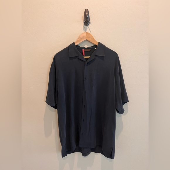 Tommy Bahama Button Up - Picture 2 of 4